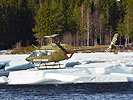 28.4.: Ein OH-58 "Kiowa" Hubschrauber landet beim Training in Schweden. (Bild öffnet sich in einem neuen Fenster)
