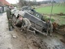 Auch das kann passieren: Kampfpanzer Leopard versank im Morast. (Bild öffnet sich in einem neuen Fenster)