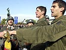 26.10.2000
Treuegelöbnis. (Bild öffnet sich in einem neuen Fenster)