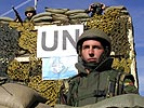 Checkpoint durch rumänische Soldaten. (Bild öffnet sich in einem neuen Fenster)