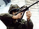 26.10.2001
Gefechtsvorführungen. (Bild öffnet sich in einem neuen Fenster)