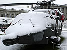 Black Hawk mit "Wintertarnung". (Bild öffnet sich in einem neuen Fenster)