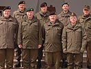 Höchste Offiziere auf Übungsbesuch.