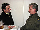 Minister Günther Platter mit Generalleutnant Karl Heinz Fitzal. (Bild öffnet sich in einem neuen Fenster)