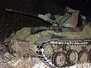 Schützenpanzer visiert den Gegner an. (Bild öffnet sich in einem neuen Fenster)