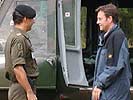 Der Bundesminister besucht die Übung "Vorausangriff 2003". (Bild öffnet sich in einem neuen Fenster)