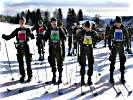 Siegerpatrouille vom Versorgungsregiment 1 vor dem Start. (Bild öffnet sich in einem neuen Fenster)
