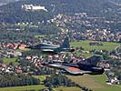 F5 und Draken über Salzburg. (Bild öffnet sich in einem neuen Fenster)