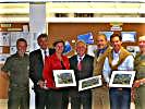Die Besucher der Salzburger Landesregierung erhalten ein Gastgeschenk.