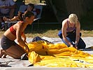 ...auch die Damen... (Bild öffnet sich in einem neuen Fenster)