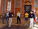 Barockes Kulturgut wird bewundert... (Bild öffnet sich in einem neuen Fenster)