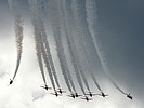 Red Arrows. (Bild öffnet sich in einem neuen Fenster)