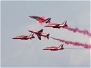 Red Arrows. (Bild öffnet sich in einem neuen Fenster)