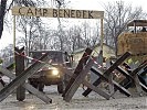 Nachdem das Jägerbataillon 25 das Camp bezogen hat ...