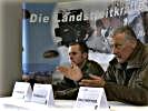 Oberst Johann Hopfer und Oberleutnant Preissler v.r.n.l. (Bild öffnet sich in einem neuen Fenster)