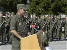 Brigadier Ernst Konzett bei seiner Ansprache. (Bild öffnet sich in einem neuen Fenster)