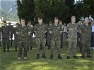 Unter den Besuchern: Gebirgssoldaten aus Deutschland und der Schweiz... (Bild öffnet sich in einem neuen Fenster)