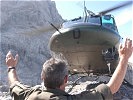 Fliegerisches Fingerspitzengefühl beim Einsatz im Hochgebirge. (Bild öffnet sich in einem neuen Fenster)