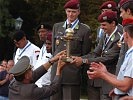 Strahlende Sieger: Das Team der Österreicher.