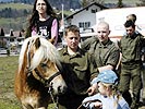 Die Tragtiere waren einer der Anziehungspunkte für Kinder. (Bild öffnet sich in einem neuen Fenster)