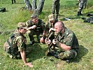 Ausbildung am Scharfschützengewehr 69. (Bild öffnet sich in einem neuen Fenster)