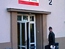 Milizsoldaten rücken ein... (Bild öffnet sich in einem neuen Fenster)