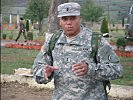 US-Leutnant Ortega gibt sein Bestes und erklärt die Lage. (Bild öffnet sich in einem neuen Fenster)