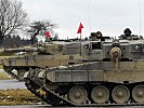 Angriff eines Panzerverbandes aus dem Staat Bravoland.