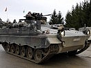 Auch deutsche Schützenpanzer des Typs "Marder" kommen zum Einsatz. (Bild öffnet sich in einem neuen Fenster)