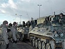 In den frühen Nachmittagsstunden trafen die MFOR-Soldaten ein. (Bild öffnet sich in einem neuen Fenster)
