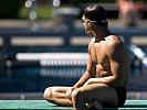"Schöpferische Pause" mitten im Pool. (Bild öffnet sich in einem neuen Fenster)