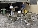Die Verpflegung für 3.200 Einsatzkräfte ist ausgegeben. (Bild öffnet sich in einem neuen Fenster)