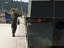 Die eingespielten Teams entladen die Fahrzeuge in kürzester Zeit. (Bild öffnet sich in einem neuen Fenster)