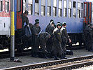 Die Soldaten treffen in Göpfritz ein. (Bild öffnet sich in einem neuen Fenster)