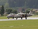 Die Jets beim Ausrollen... (Bild öffnet sich in einem neuen Fenster)