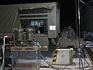Die Soldaten der ABC-Truppe errichten eine Wasseraufbereitungsanlage. (Bild öffnet sich in einem neuen Fenster)