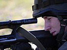 Wachsamkeit - der Schutz der eigenen Soldaten hat höchste Priorität. (Bild öffnet sich in einem neuen Fenster)