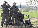 Soldaten überwachen Staatsgrenze. (Bild öffnet sich in einem neuen Fenster)