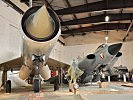 Die jugoslawische MiG-21 neben einem Saab Draken.