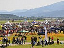 Tausende Fans strömten zur Airshow. (Bild öffnet sich in einem neuen Fenster)