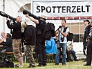 Ein eigenes Zelt steht für die Spotter bereit. (Bild öffnet sich in einem neuen Fenster)