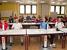 Bei der Mannschaftsführersitzung erhalten die Teams die Wettkampfregeln. (Bild öffnet sich in einem neuen Fenster)