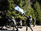 "Feuer frei" für die leichten 40-Millimeter Granatwerfer. (Bild öffnet sich in einem neuen Fenster)