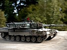 Ein "Leopard" der Task Force 14 in voller Fahrt. (Bild öffnet sich in einem neuen Fenster)