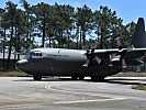Die C-130 "Hercules" am Flugplatz in Ovar. (Bild öffnet sich in einem neuen Fenster)