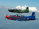 Zwei PC-7 des Bundesheers mit Sonderlackierungen. (Bild öffnet sich in einem neuen Fenster)
