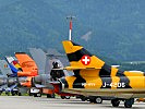 Sonderlackierungen wohin man sieht bei der AIRPOWER13.