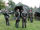 Ohne Soldaten der Führungsunterstützung kommt keine Verbindung zustande. (Bild öffnet sich in einem neuen Fenster)