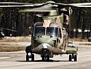 Ein portugiesischer mittlerer Transporthubschrauber EH-101 MERLIN. (Bild öffnet sich in einem neuen Fenster)