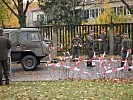 Ausbilder der Garde schulen die Milizsoldaten. (Bild öffnet sich in einem neuen Fenster)